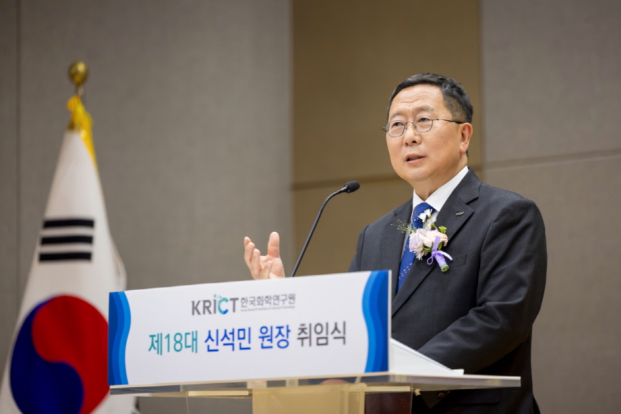 기사제목